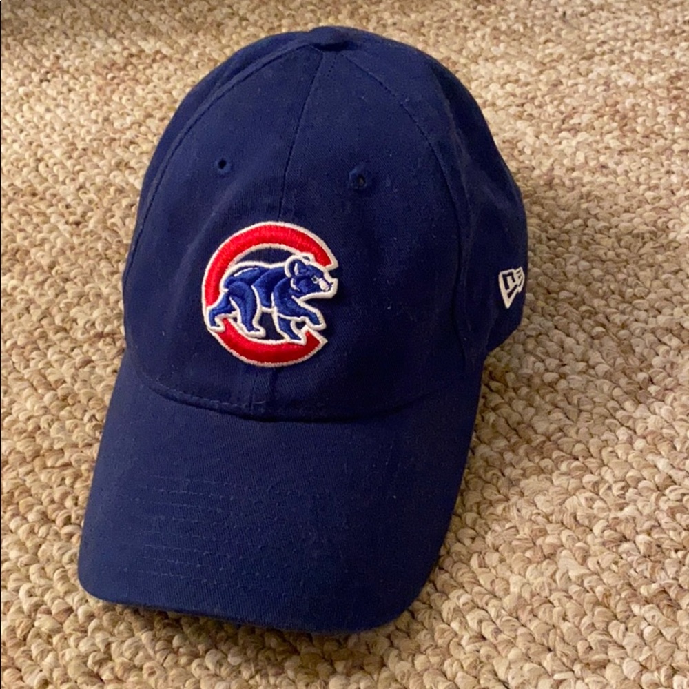 Chicago Cubs adjustable hat